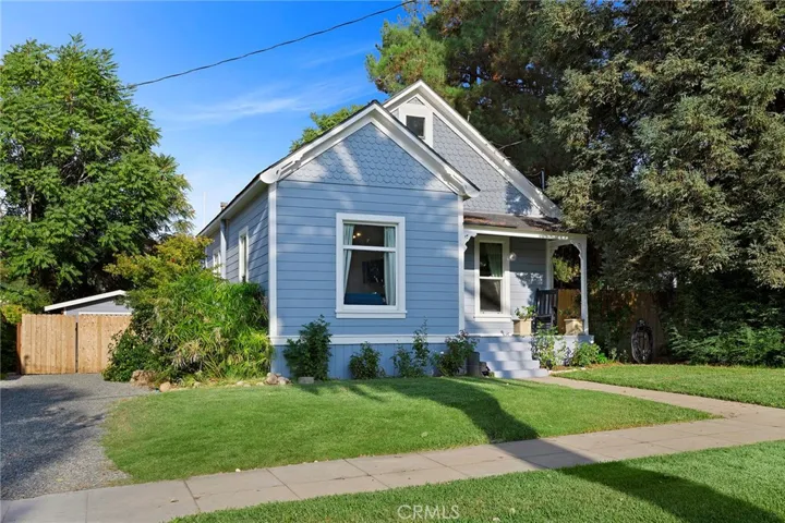 421 La Verne Street, Redlands, California 92373