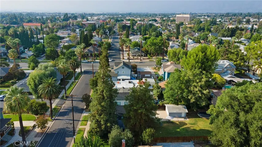 421 La Verne Street, Redlands, California 92373