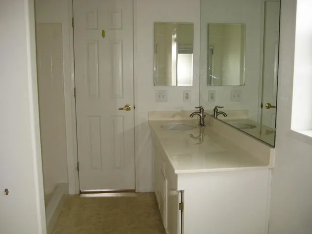 1219 E Barham Dr Spc 123, San Marcos, California 92078