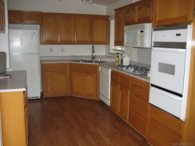 1219 E Barham Dr Spc 123, San Marcos, California 92078