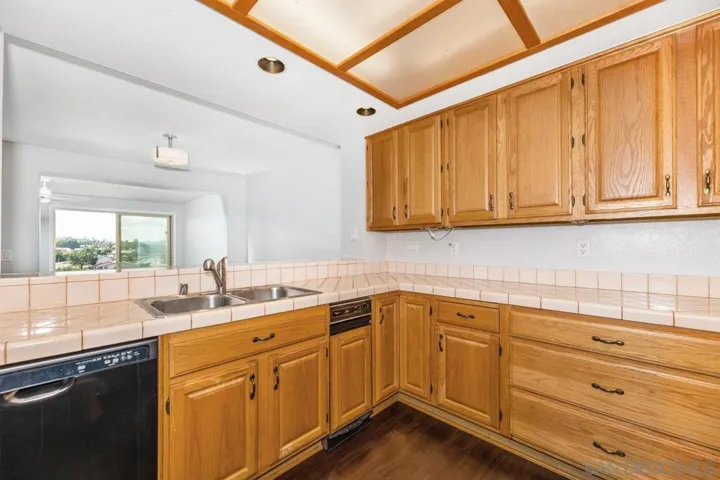 1309 Gary Ln, Escondido, California 92026