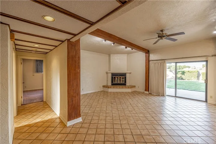 42873 Normandy Lane, Lancaster, California 93536