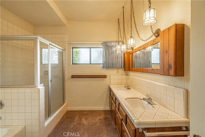 42873 Normandy Lane, Lancaster, California 93536