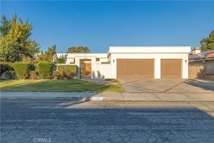 42873 Normandy Lane, Lancaster, California 93536