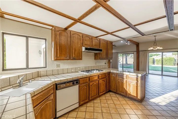 42873 Normandy Lane, Lancaster, California 93536