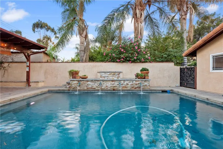10832 Columbus Avenue, Mission Hills (san Fernando), California 91345