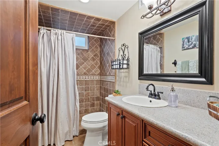 10832 Columbus Avenue, Mission Hills (san Fernando), California 91345