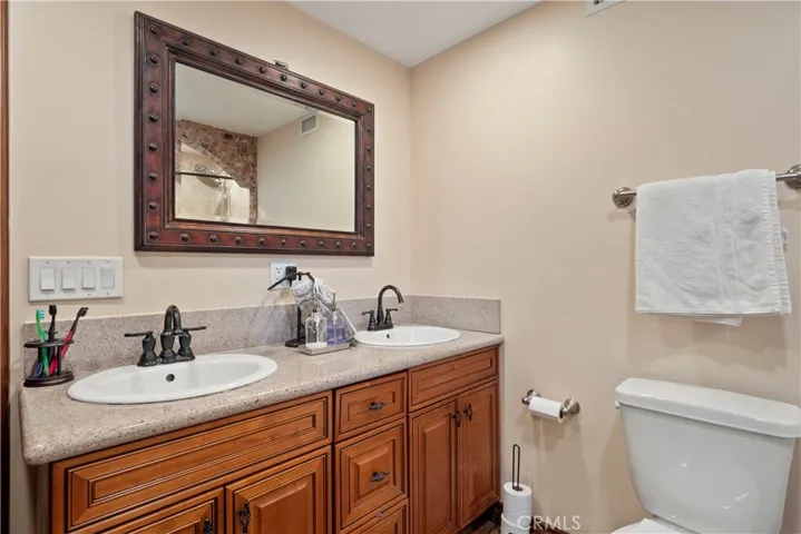 10832 Columbus Avenue, Mission Hills (san Fernando), California 91345