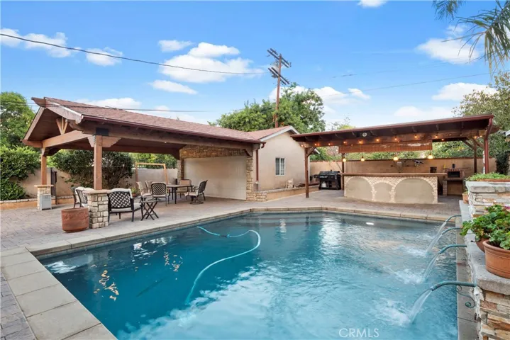 10832 Columbus Avenue, Mission Hills (san Fernando), California 91345