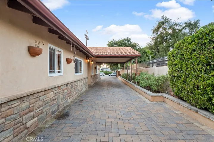 10832 Columbus Avenue, Mission Hills (san Fernando), California 91345