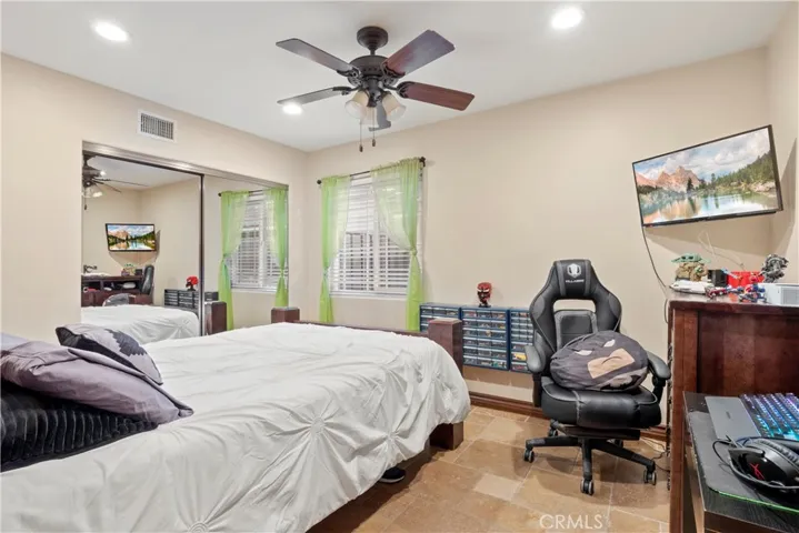 10832 Columbus Avenue, Mission Hills (san Fernando), California 91345