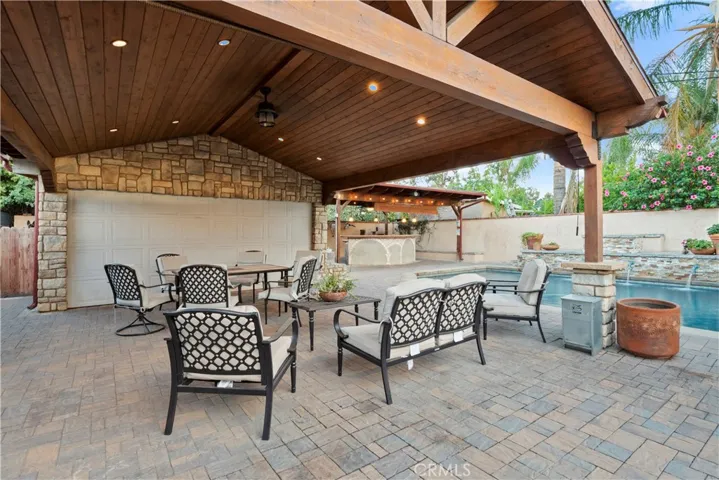 10832 Columbus Avenue, Mission Hills (san Fernando), California 91345