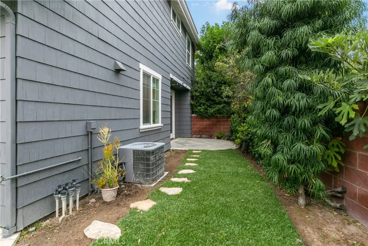 Side yard