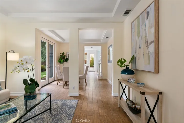 4 Bainbridge Avenue, Ladera Ranch, California 92694