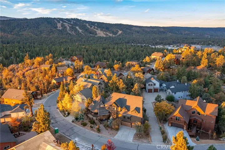 371 Starlight Circle, Big Bear, California 92315