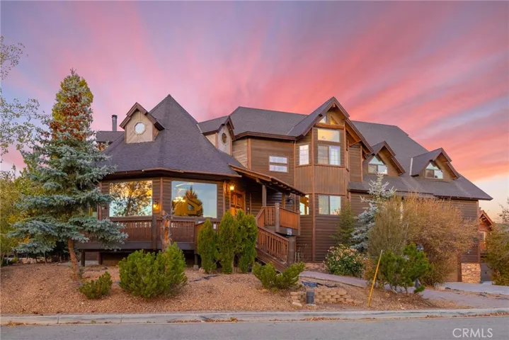 371 Starlight Circle, Big Bear, California 92315