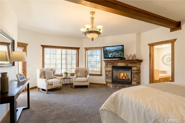 371 Starlight Circle, Big Bear, California 92315