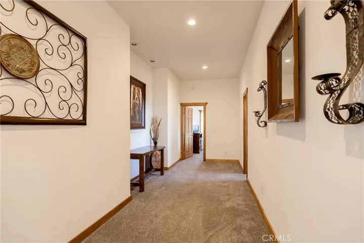 371 Starlight Circle, Big Bear, California 92315