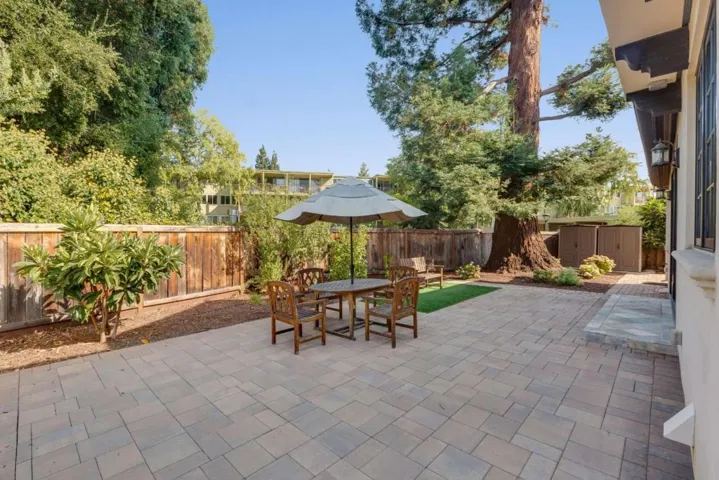 750 Arastradero Road, Palo Alto, California 94306