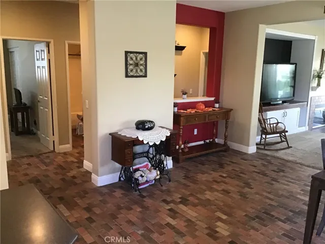 28004 Oakhaven Lane, Menifee, California 92584