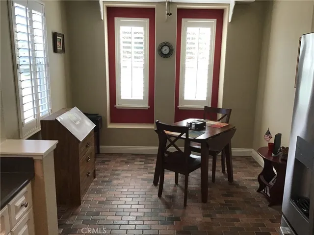 28004 Oakhaven Lane, Menifee, California 92584