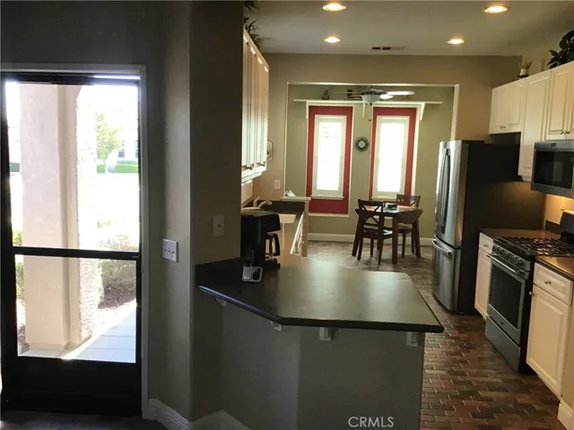 28004 Oakhaven Lane, Menifee, California 92584