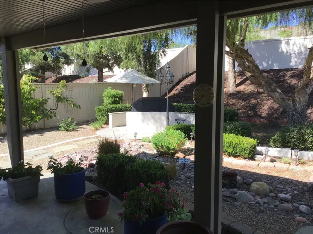 28004 Oakhaven Lane, Menifee, California 92584