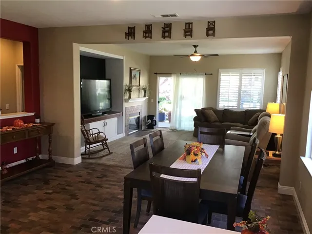 28004 Oakhaven Lane, Menifee, California 92584
