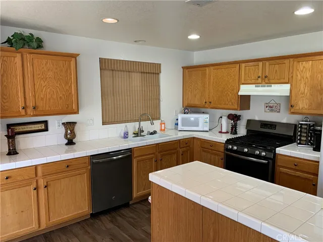 45731 Trafalgar Drive, Lancaster, California 93534