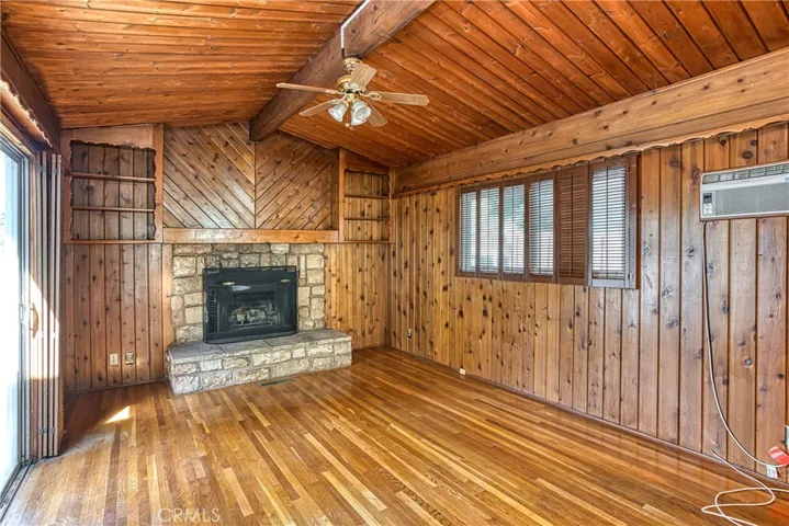 23233 Ladrillo Street, Woodland Hills, California 91367