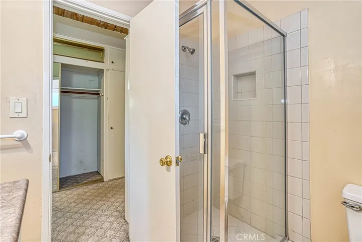 23233 Ladrillo Street, Woodland Hills, California 91367
