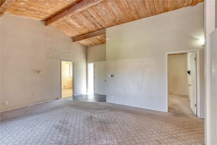 23233 Ladrillo Street, Woodland Hills, California 91367