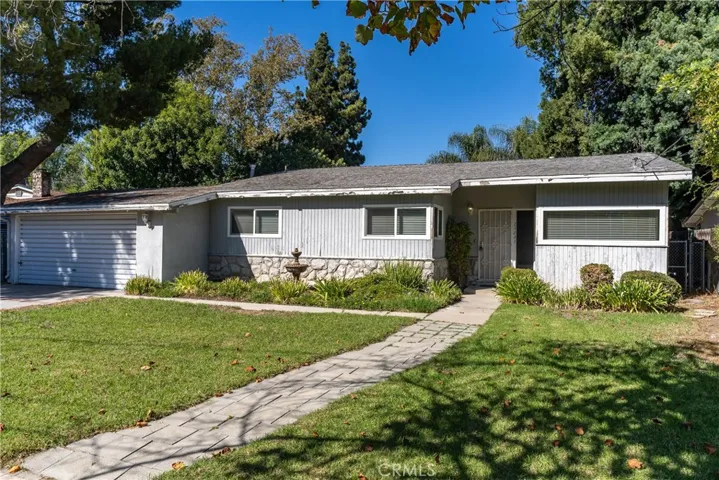 23233 Ladrillo Street, Woodland Hills, California 91367