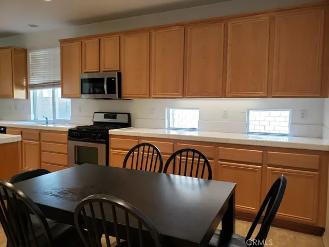 7350 Sultana, Fontana, California 92336