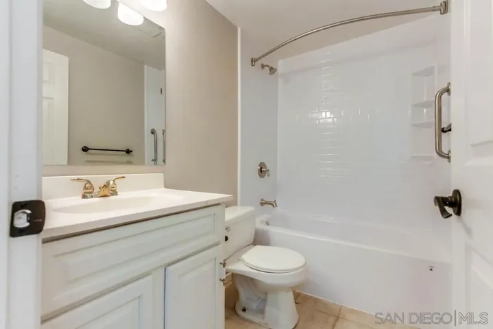 14182 Hermosillo Way, Poway, California 92064