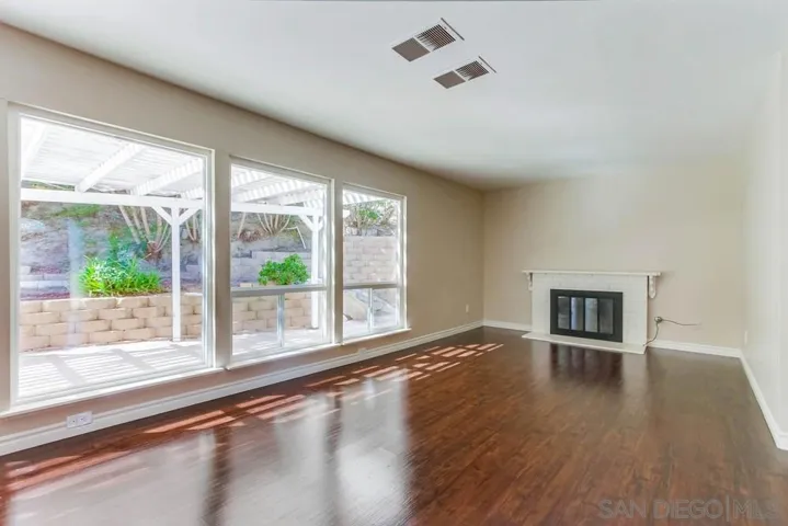 14182 Hermosillo Way, Poway, California 92064