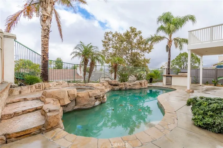8821 E Crestview Lane, Anaheim Hills, California 92808