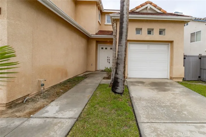 8821 E Crestview Lane, Anaheim Hills, California 92808