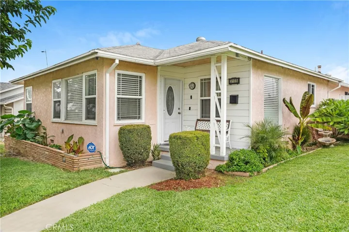 3105 Mary Street, Riverside, California 92506