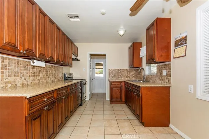35362 Avenue H, Yucaipa, California 92399