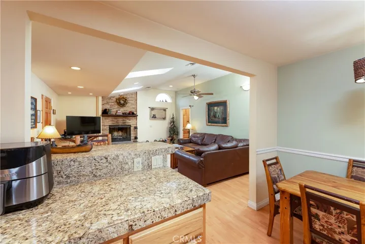 747 Vista Avenue, Sugar Loaf, California 92386