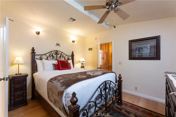 747 Vista Avenue, Sugar Loaf, California 92386