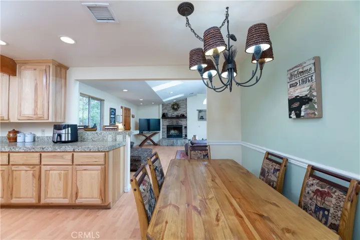 747 Vista Avenue, Sugar Loaf, California 92386