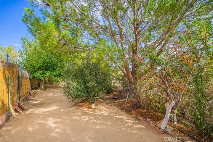 19010 National Trails, Helendale, California 92342