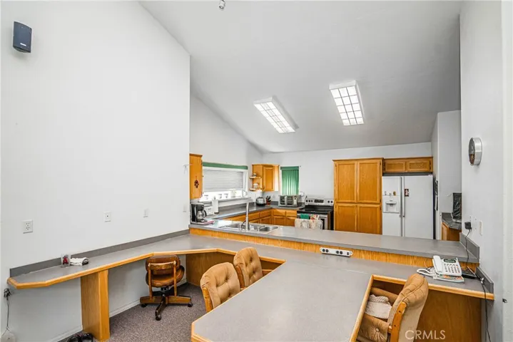 19010 National Trails, Helendale, California 92342