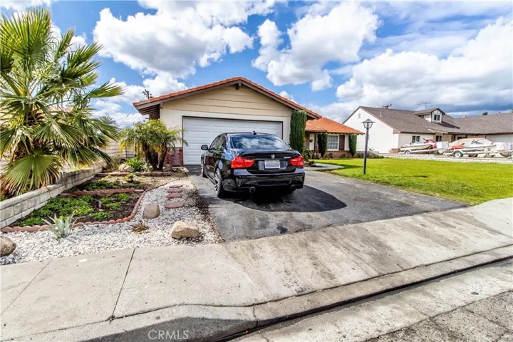 6340 Orange Knoll Avenue, San Bernardino, California 92404