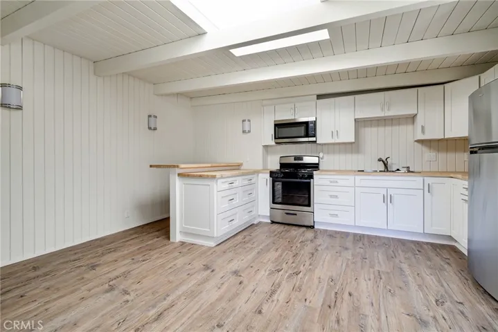 2206 A Radnor A, Long Beach, California 90815