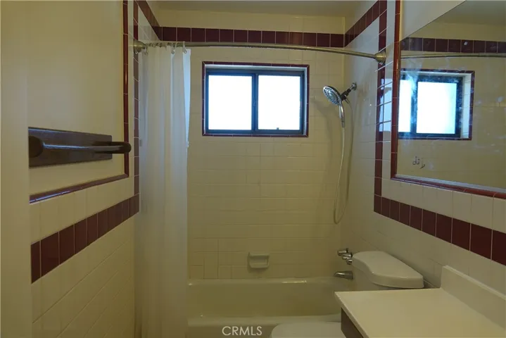 754 W Rosslynn Avenue, Fullerton, California 92832