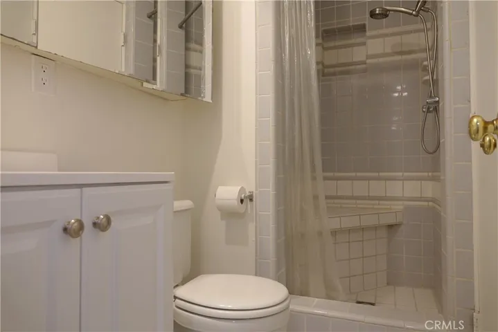 754 W Rosslynn Avenue, Fullerton, California 92832