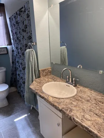 723 Porter Street, Fallbrook, California 92028
